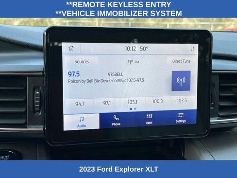 Used 2023 Ford Explorer XLT w/ Equipment Group 202A image 4