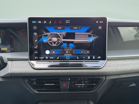 Used 2026 Volkswagen Tiguan S FWD image 20
