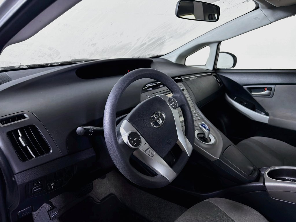 Used 2012 Toyota Prius Three FWD image 10