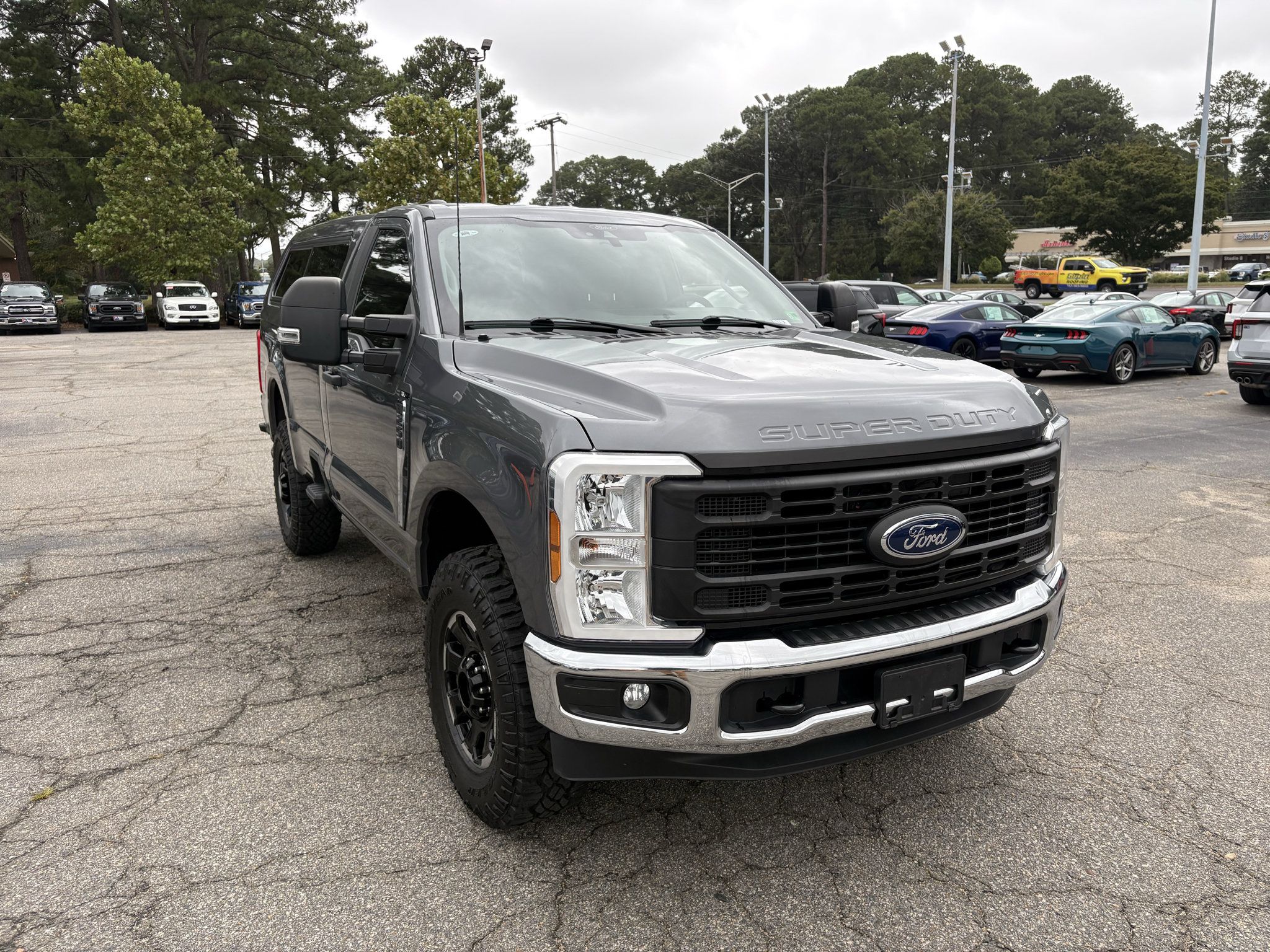 Used 2024 Ford F250 XL w/ XL Off-Road Package AWD/4WD image 3