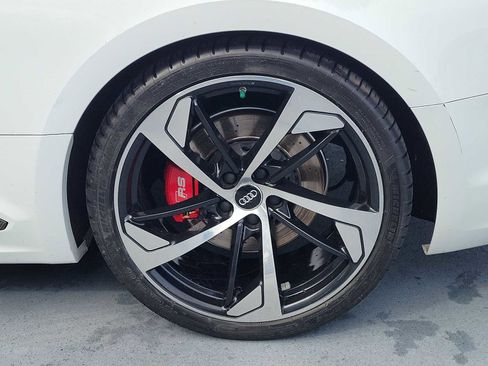 Used 2019 Audi RS 5 w/ Black Optic Carbon Package AWD/4WD image 12