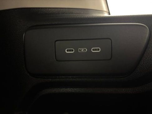 Used 2025 Honda Odyssey Elite image 14