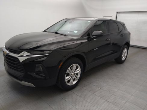 Used 2022 Chevrolet Blazer LT FWD image 2