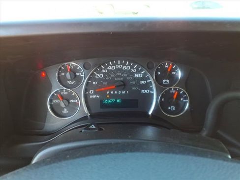 Used 2017 Chevrolet Express 3500 image 12