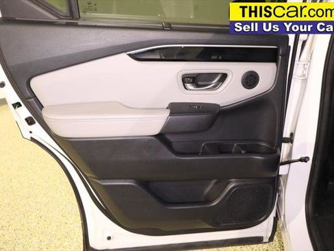Used 2023 Honda Pilot EX-L image 35
