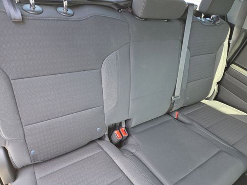 Used 2023 Chevrolet Silverado 1500 RST image 22