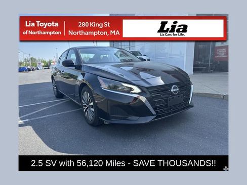 Used 2025 Nissan Altima 2.5 SV FWD image 1