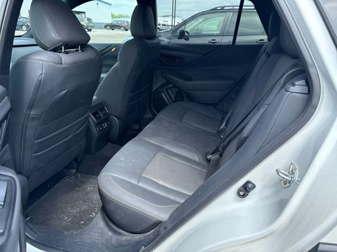 Used 2025 Subaru Outback Wilderness AWD/4WD image 12