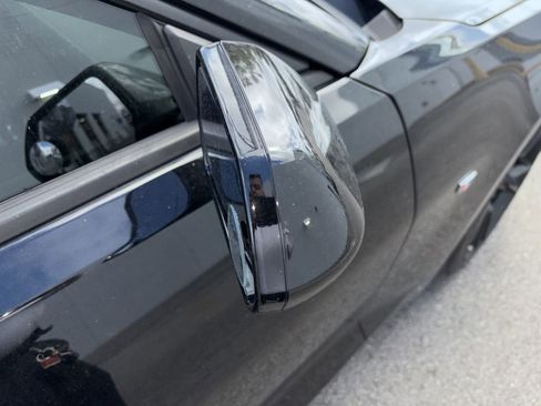 Used 2020 Chevrolet Camaro LT w/ RS Package image 10