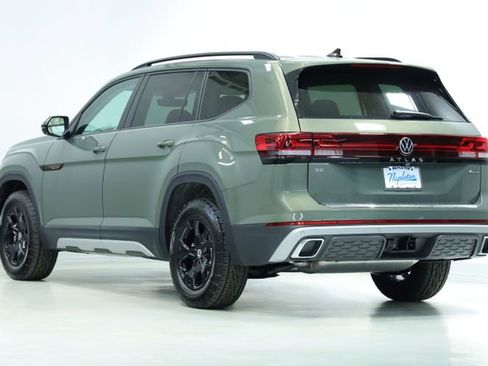 New 2026 Volkswagen Atlas Peak Edition AWD/4WD image 6