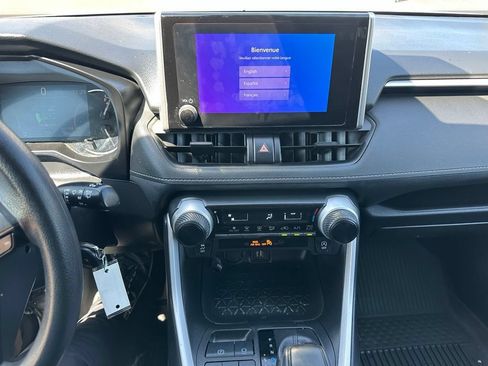 Used 2024 Toyota RAV4 LE FWD image 13