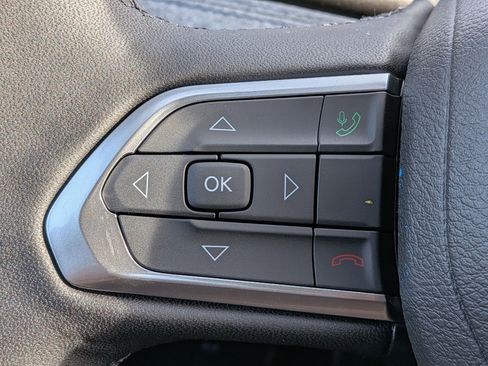 New 2026 Jeep Compass Latitude image 19