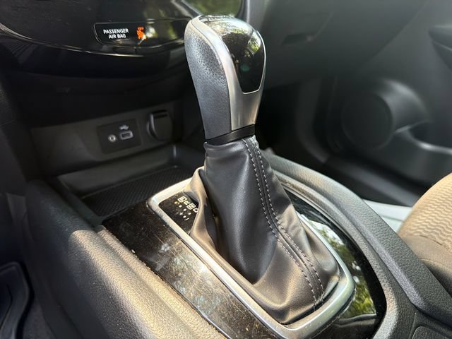Used 2019 Nissan Rogue Sport S w/ Appearance Package AWD/4WD image 30
