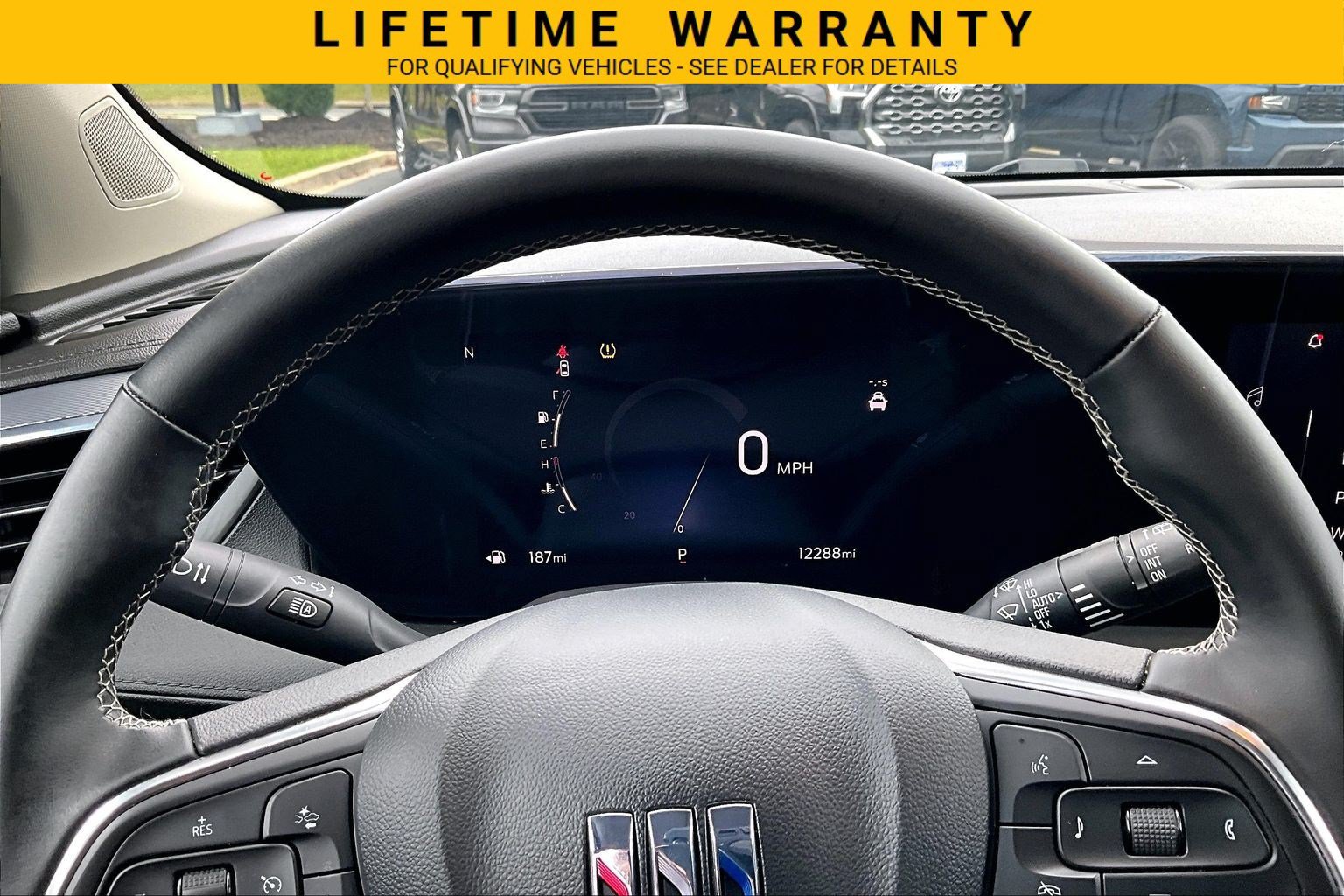 Used 2025 Buick Encore GX Avenir w/ Avenir Technology Package FWD image 26