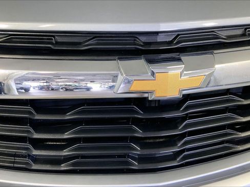 Used 2025 Chevrolet TrailBlazer LT AWD/4WD image 28