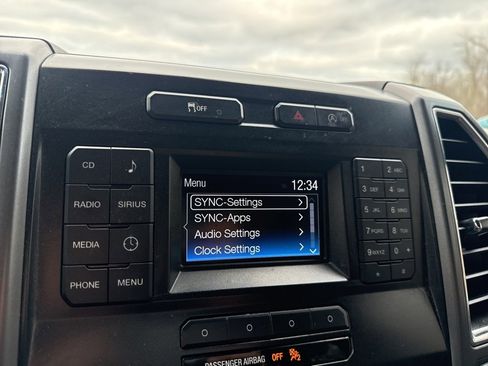 Used 2015 Ford F150 XLT w/ Equipment Group 301A Mid image 28