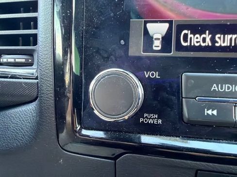 Used 2024 Nissan Frontier PRO-4X w/ Pro Convenience Package AWD/4WD image 32