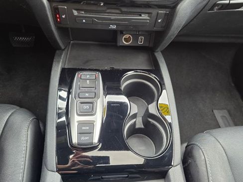 Used 2020 Honda Pilot Touring image 23