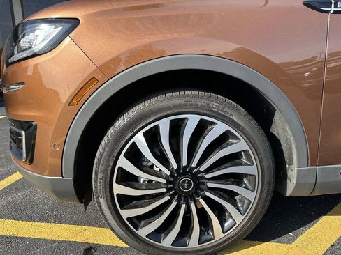 Used 2019 Lincoln Nautilus Black Label AWD/4WD image 19