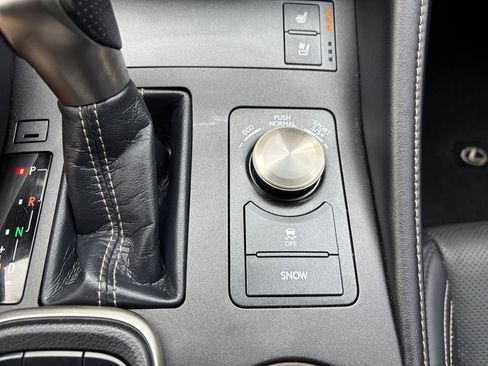 Used 2017 Lexus RC 200t F Sport image 36