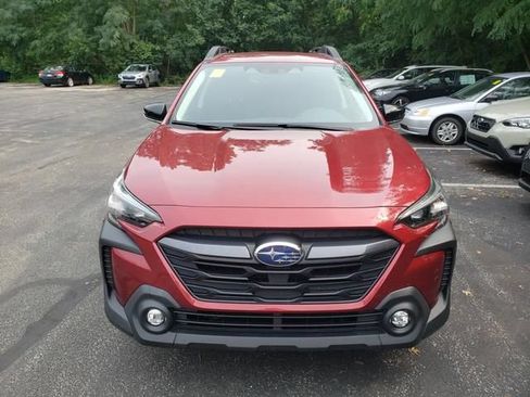 Used 2024 Subaru Outback Premium AWD/4WD image 5