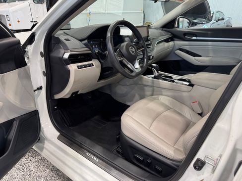 Used 2022 Nissan Altima 2.5 SL AWD/4WD image 13