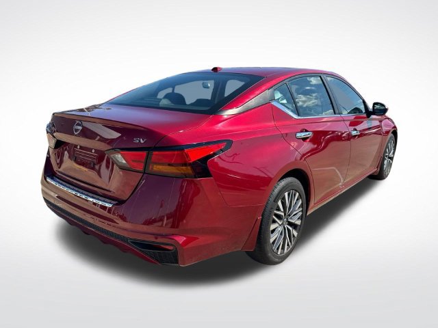 Used 2023 Nissan Altima 2.5 SV FWD image 9