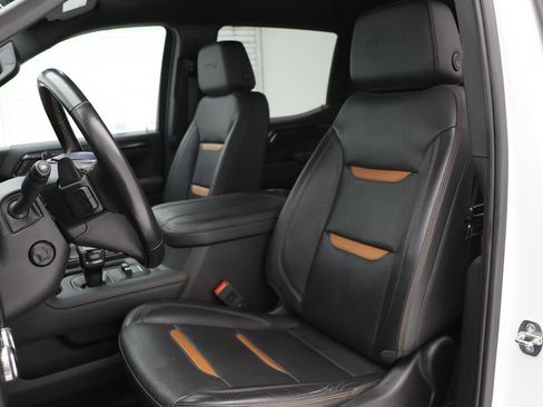 Used 2023 GMC Sierra 1500 AT4 w/ AT4 Premium Package image 20