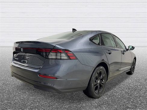 New 2025 Honda Accord SE image 6