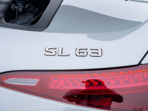 Used 2022 Mercedes-Benz SL 63 AMG 4MATIC image 16