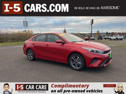 Used 2023 Kia Forte LXS image 1