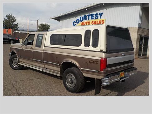 Used 1992 Ford F250 XLT image 5