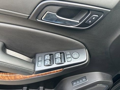 Used 2020 Chevrolet Suburban Premier w/ RST Edition image 16