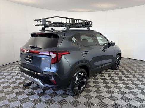 Certified 2025 Kia Seltos S AWD/4WD image 10