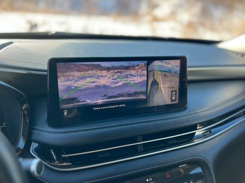 Used 2023 INFINITI QX60 Luxe image 24