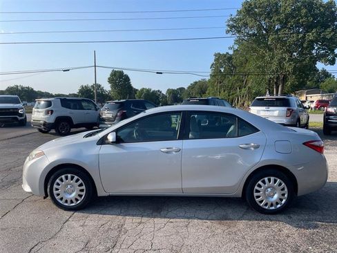 Used 2014 Toyota Corolla LE FWD image 8