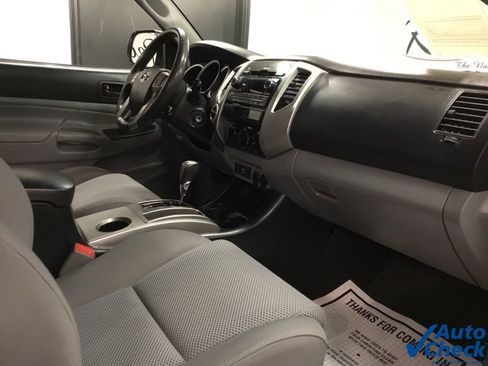 Used 2012 Toyota Tacoma 4x4 Double Cab w/ TRD Sport Upgrade Pkg image 41
