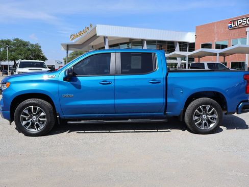 Used 2023 Chevrolet Silverado 1500 RST w/ Texas Edition Plus AWD/4WD image 2