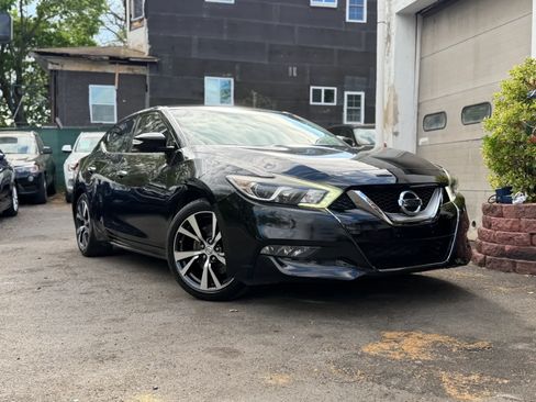 Used 2017 Nissan Maxima 3.5 SV FWD image 16