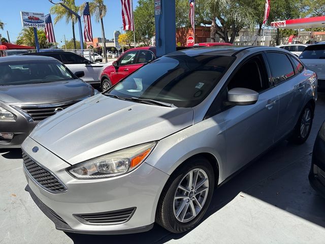 Used 2018 Ford Focus SE FWD image 9