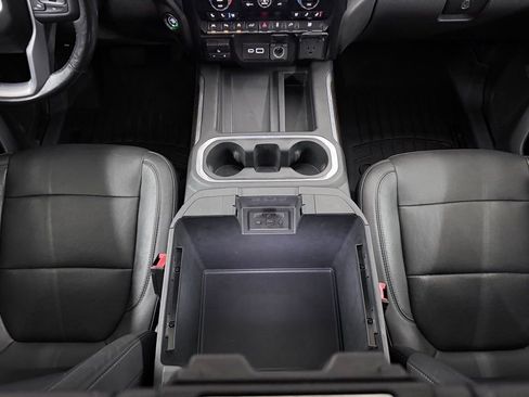 Used 2019 GMC Sierra 1500 SLT w/ SLT Premium Plus Package image 29