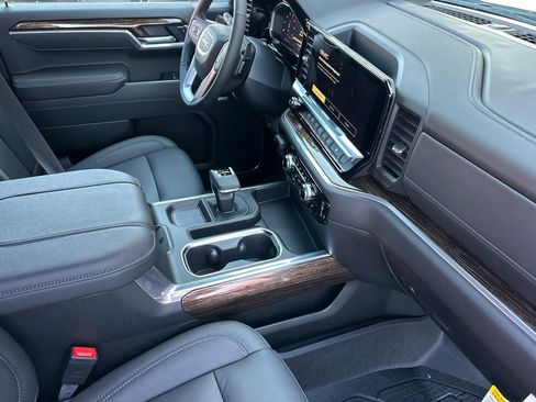 New 2026 GMC Sierra 1500 Elevation w/ Elevation Premium Package image 14