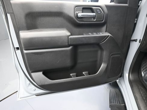 Used 2024 Chevrolet Silverado 1500 Custom image 12