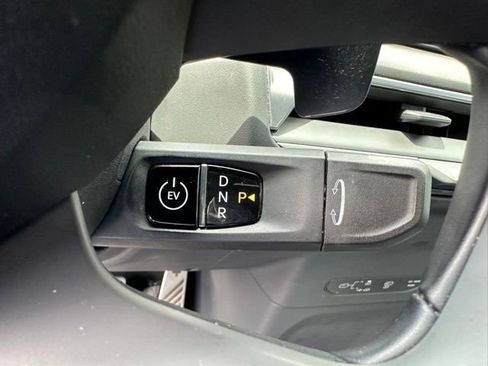 Used 2024 Kia EV9 GT-Line AWD/4WD image 42