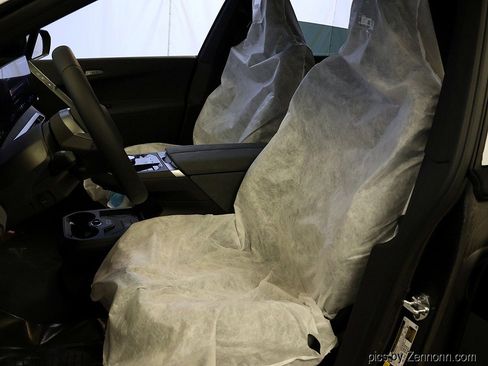 New 2026 BMW iX xDrive45 w/ M Sport Package image 11