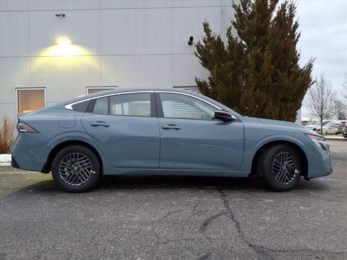 New 2026 Nissan Sentra SV w/ Floor Mat Package image 3