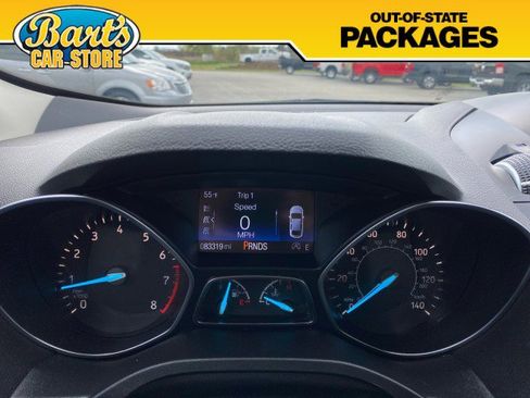 Used 2017 Ford Escape Titanium FWD image 34