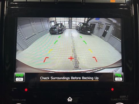 Used 2019 Subaru Ascent Touring w/ Popular Package #2 image 24