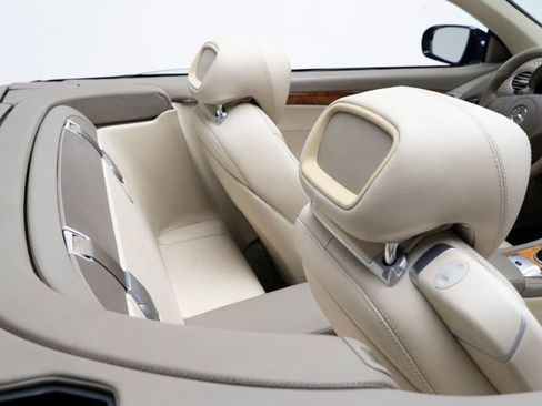 Used 2009 Mercedes-Benz SL 550 image 55