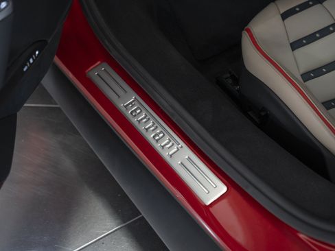 Used 2025 Ferrari 296 GTS RWD image 25
